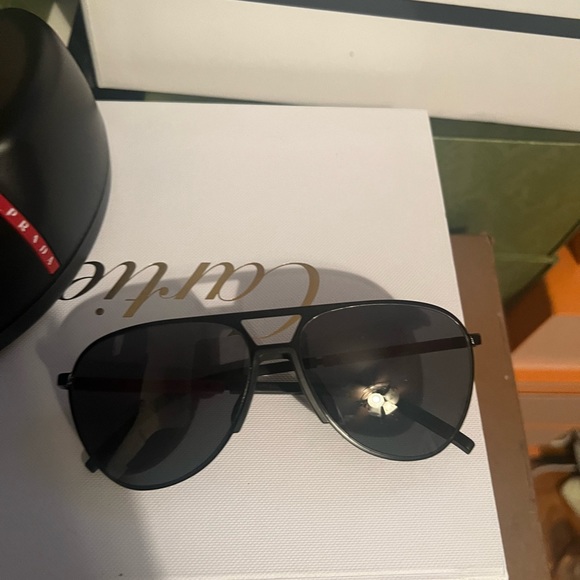 Prada Linea Rossa Eyewear - Picture 3 of 5